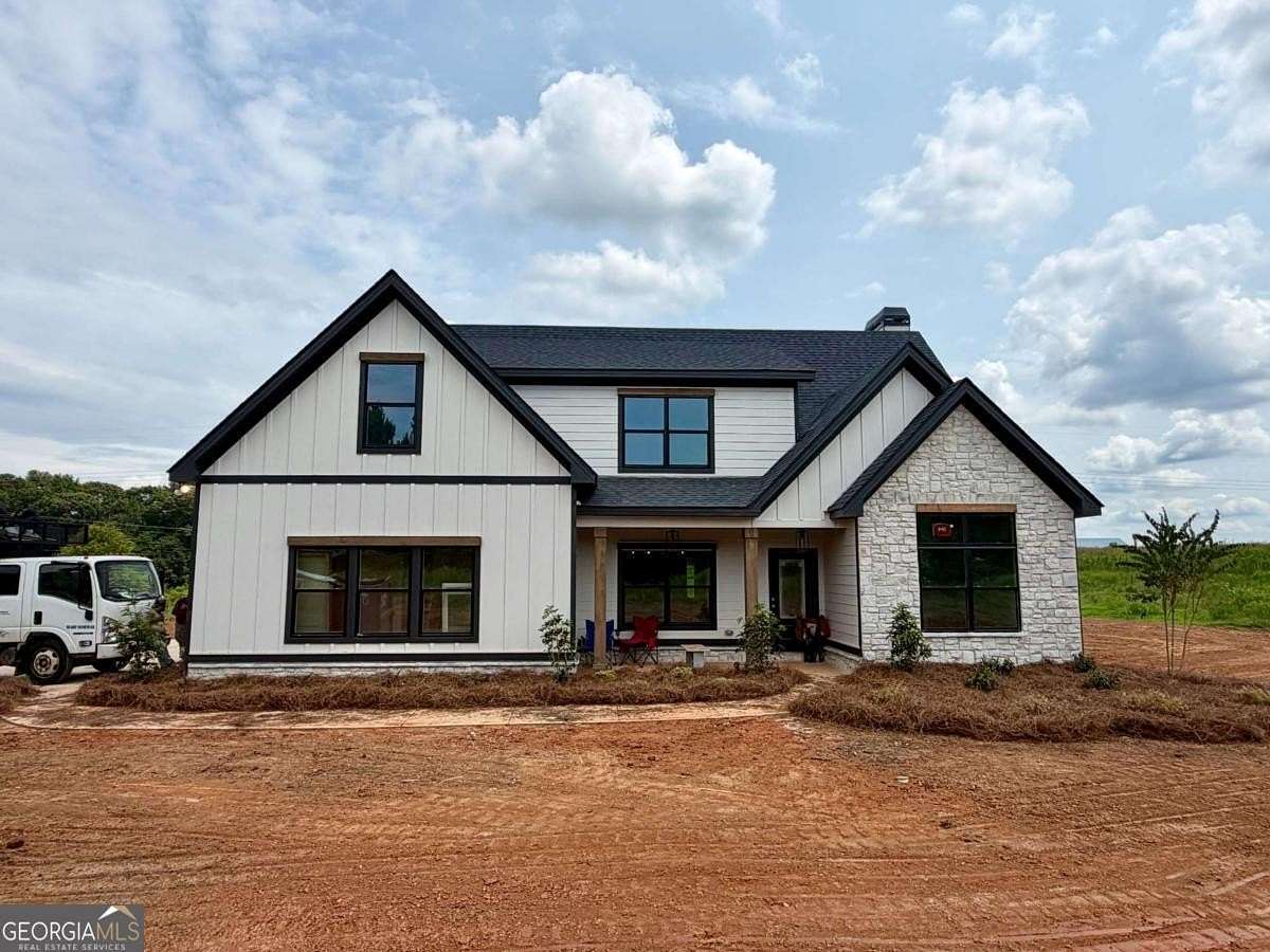 4 Acres of Land with Home for Sale in Roopville, Georgia