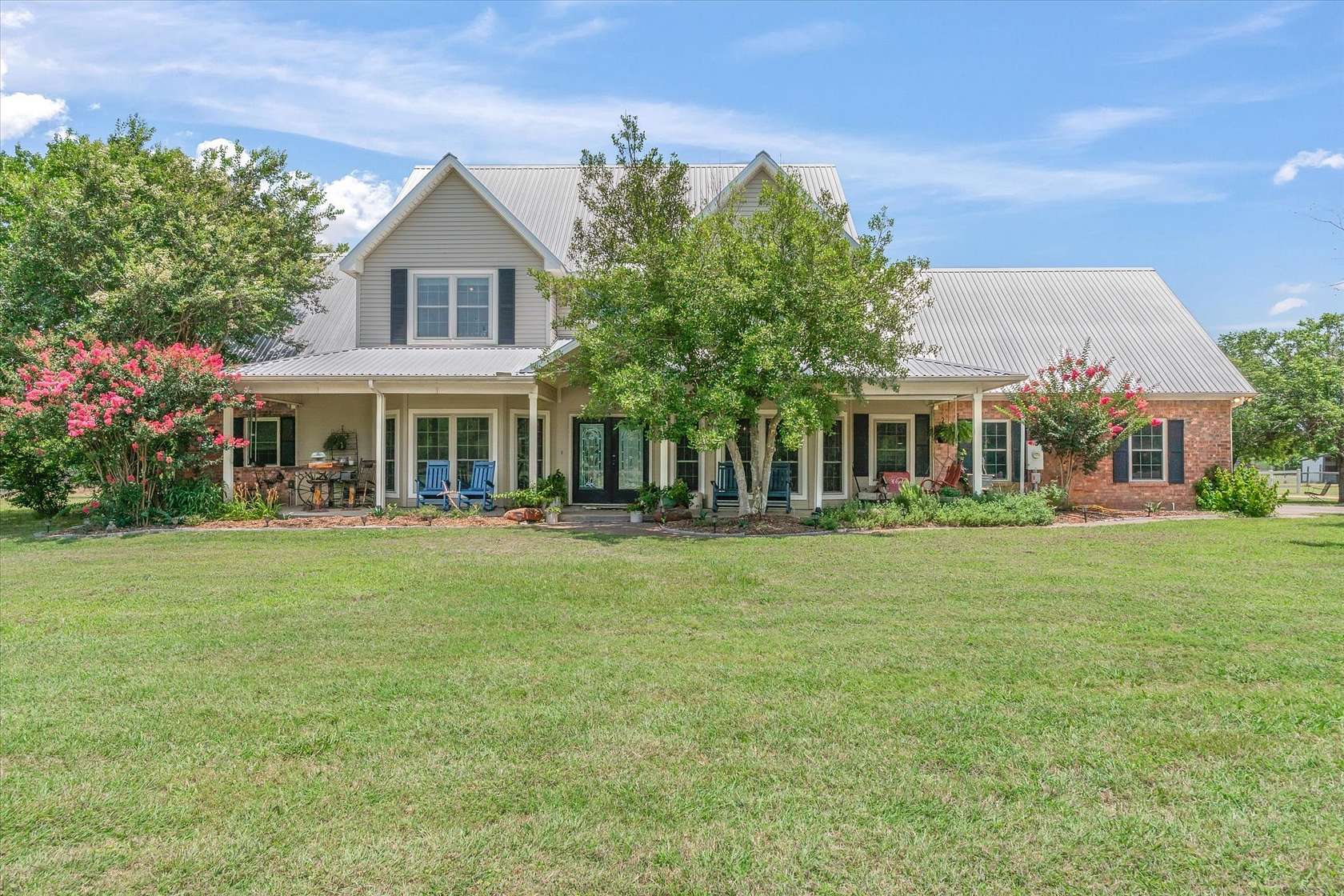 15 Acres of Land with Home for Sale in Royse City, Texas