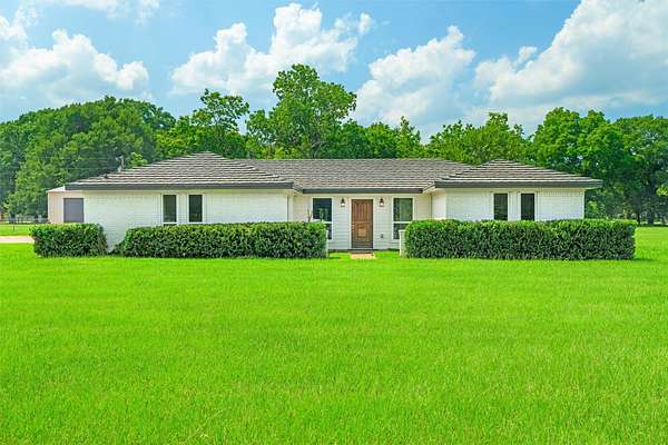 2.37 Acres of Land with Home for Sale in Seagoville, Texas