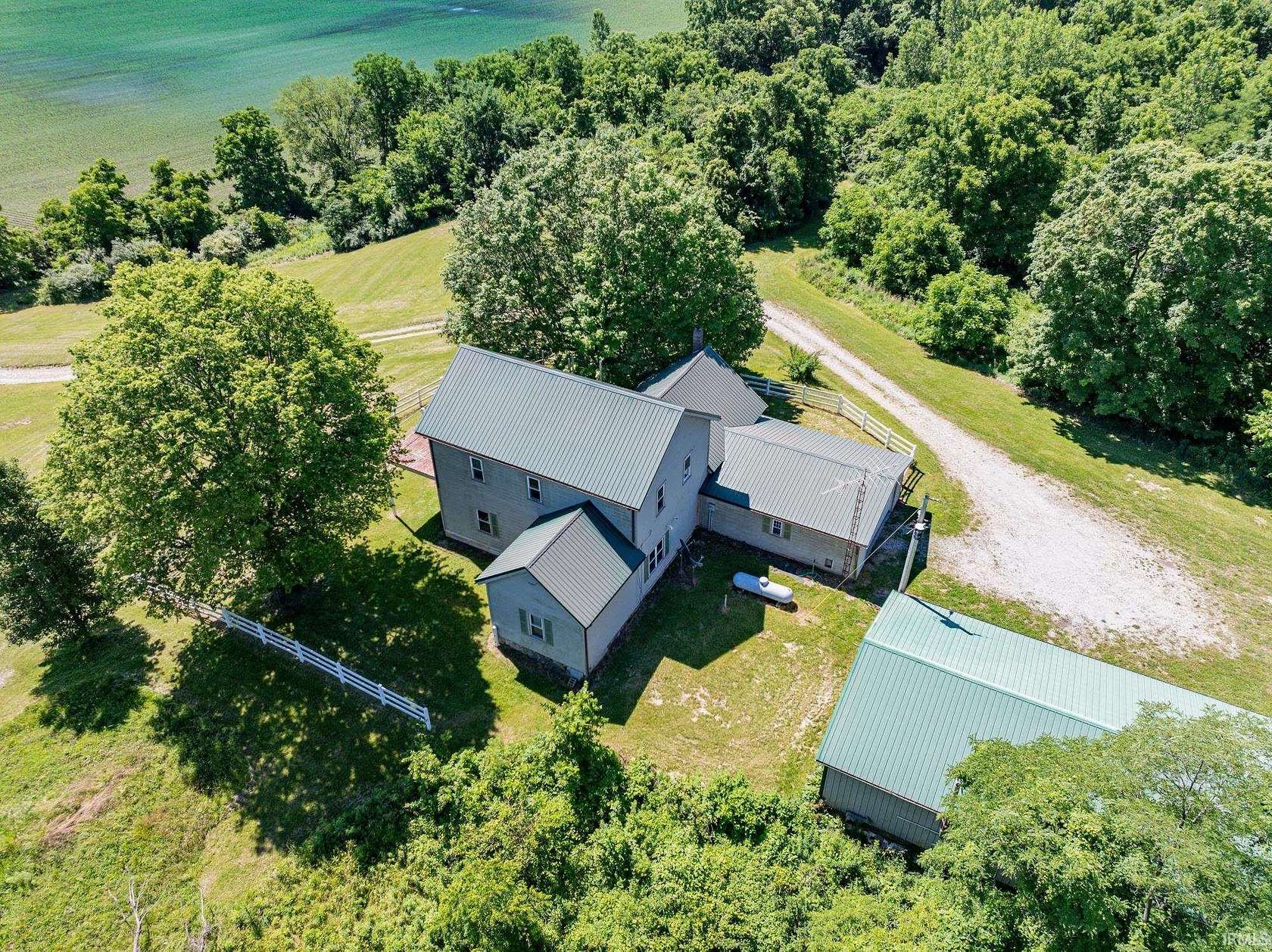 31.4 Acres of Recreational Land with Home for Sale in New Castle, Indiana