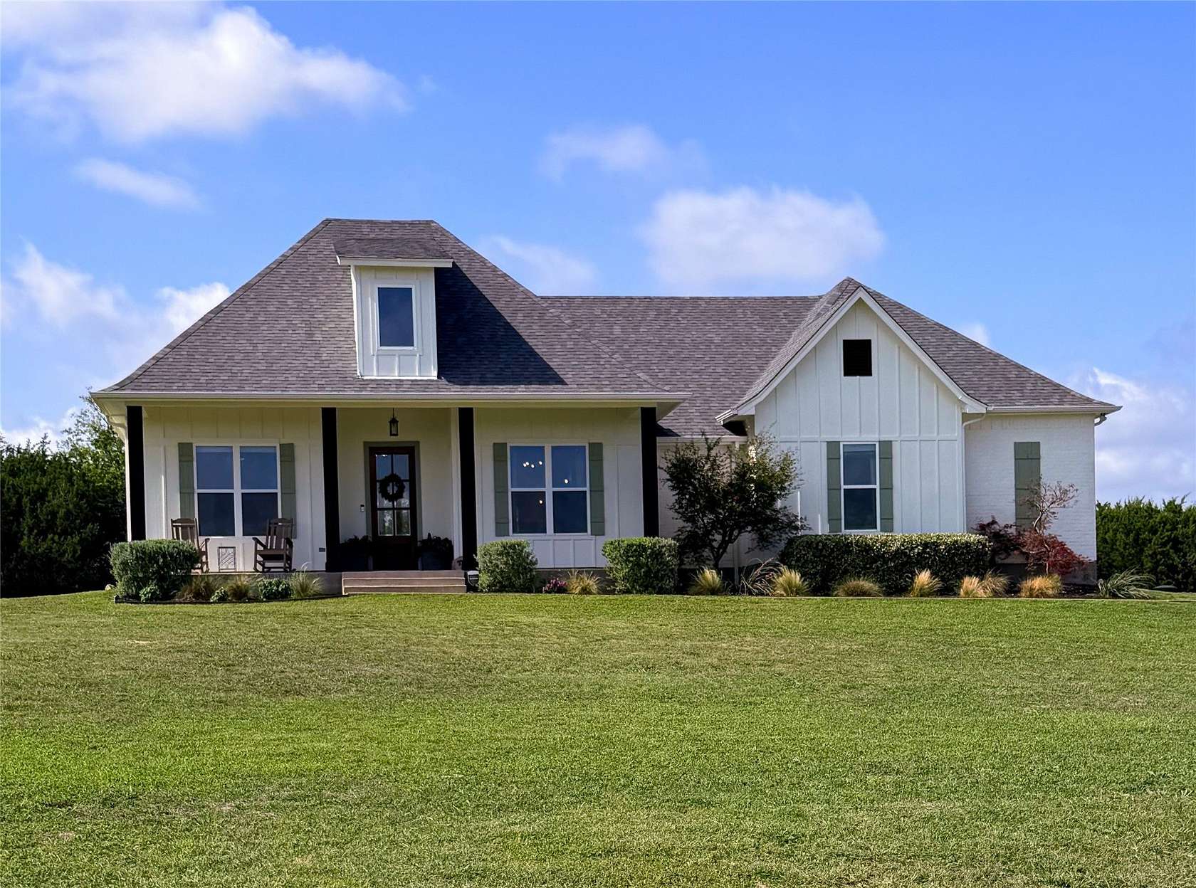 1.76 Acres of Land with Home for Sale in Cresson, Texas