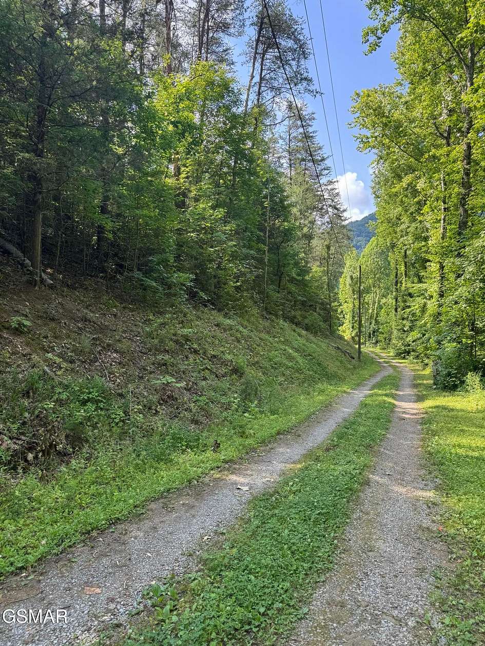 1.5 Acres of Residential Land for Sale in Sevierville, Tennessee