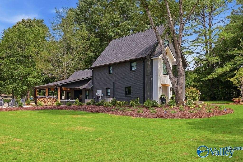 23.8 Acres of Improved Mixed-Use Land for Sale in Scottsboro, Alabama