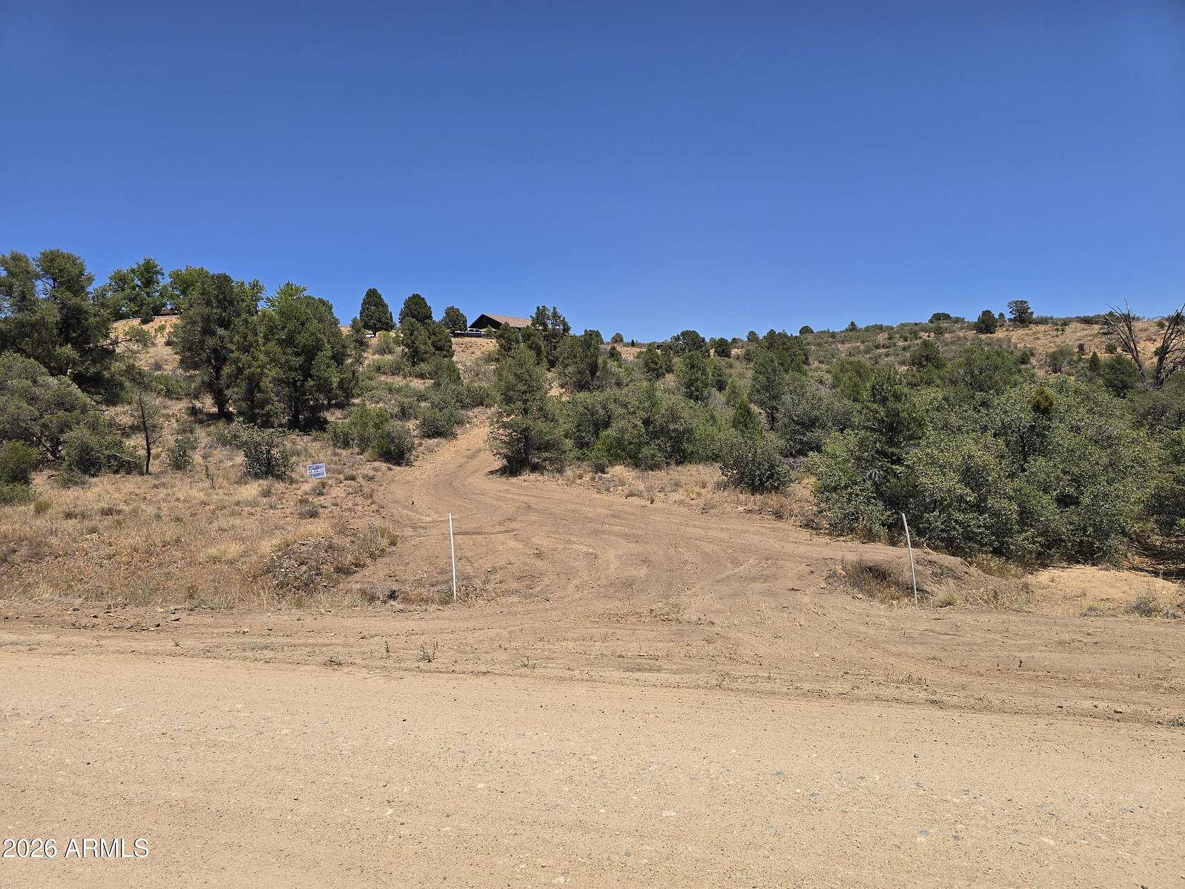 2.36 Acres of Residential Land for Sale in Peeples Valley, Arizona