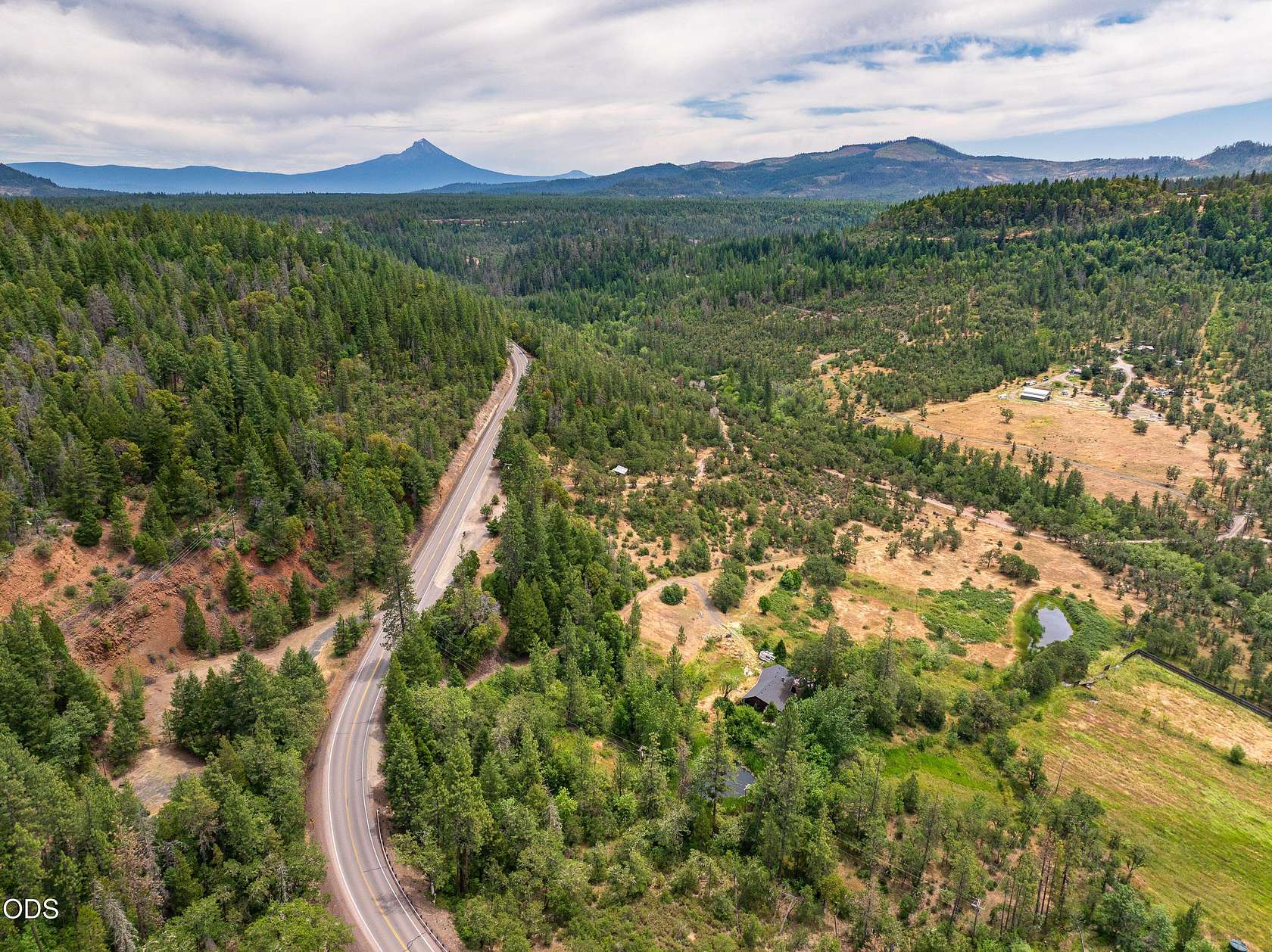 37 Acres of Recreational Land with Home for Sale in Eagle Point, Oregon