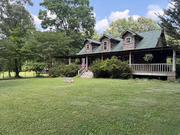 15.2 Acres of Land with Home for Sale in Soddy-Daisy, Tennessee