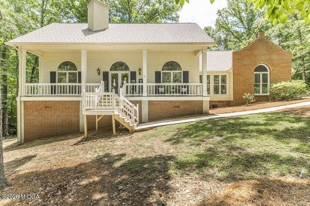 1.64 Acres of Land with Home for Sale in Macon, Georgia