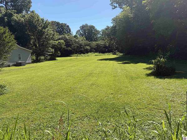 1.4 Acres of Residential Land for Sale in Paducah, Kentucky