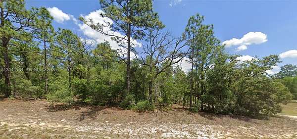 2.3 Acres of Residential Land for Sale in Citrus Springs, Florida