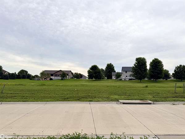 0.25 Acres of Residential Land for Sale in Chariton, Iowa