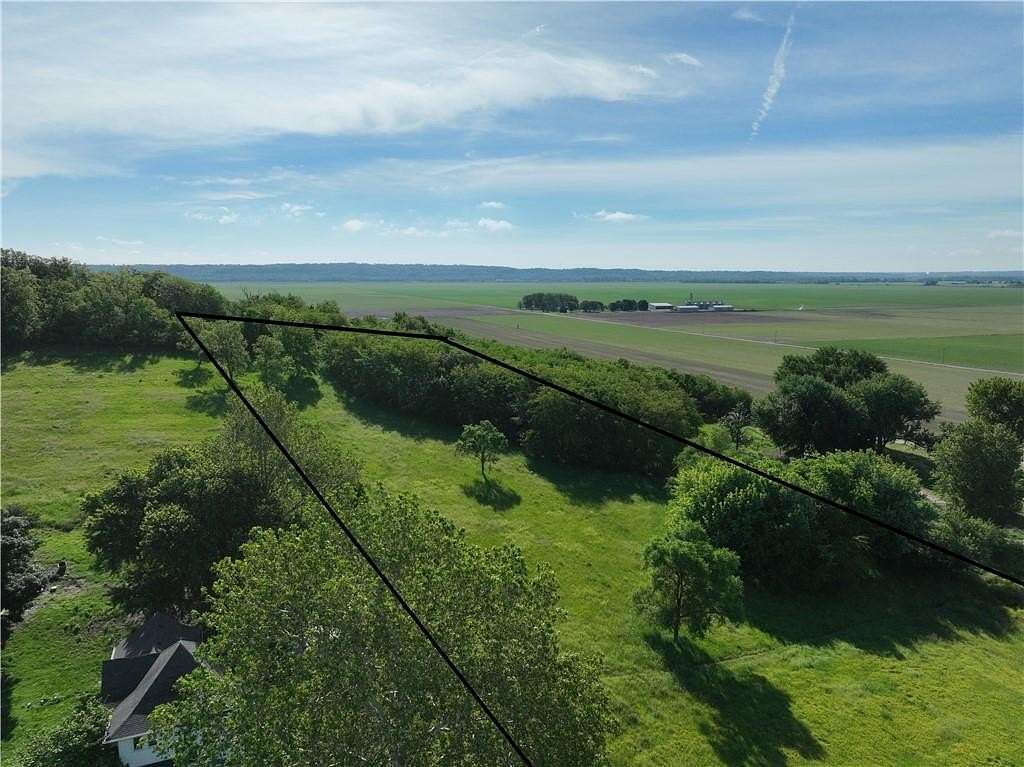 5 Acres of Residential Land for Sale in Wathena, Kansas