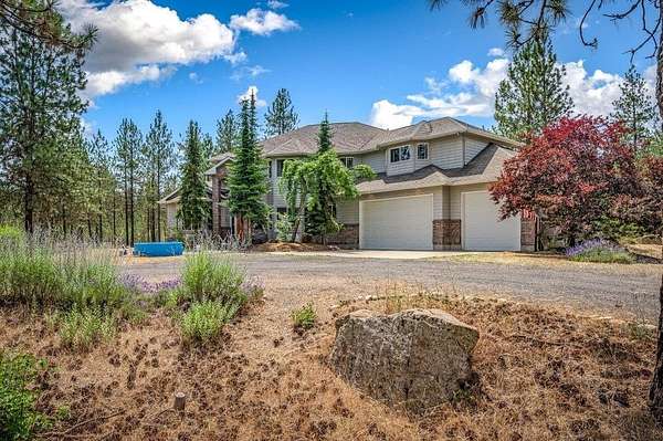 4.88 Acres of Land with Home for Sale in Spokane, Washington