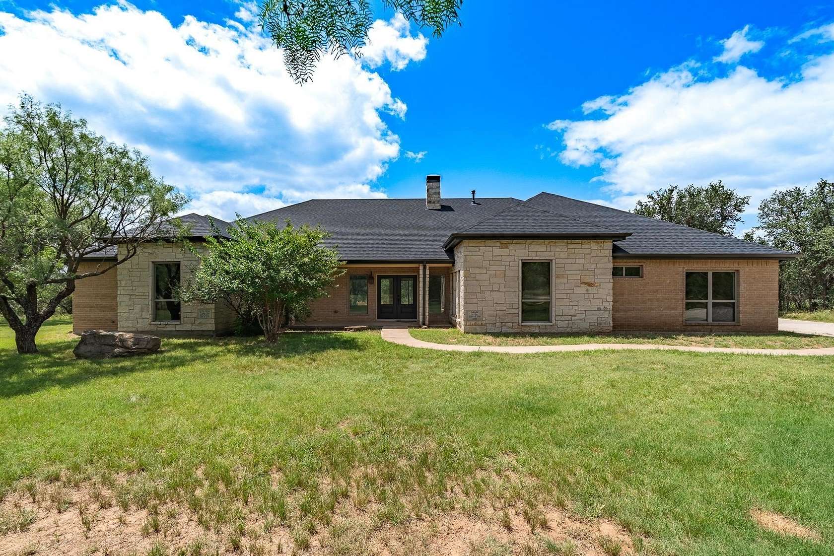 13.9 Acres of Land with Home for Sale in Tuscola, Texas