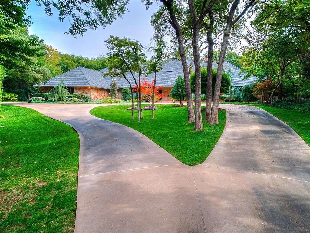2.5 Acres of Land with Home for Sale in Edmond, Oklahoma
