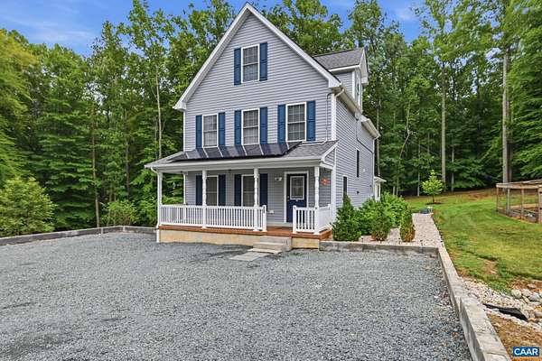 1.52 Acres of Land with Home for Sale in Louisa, Virginia
