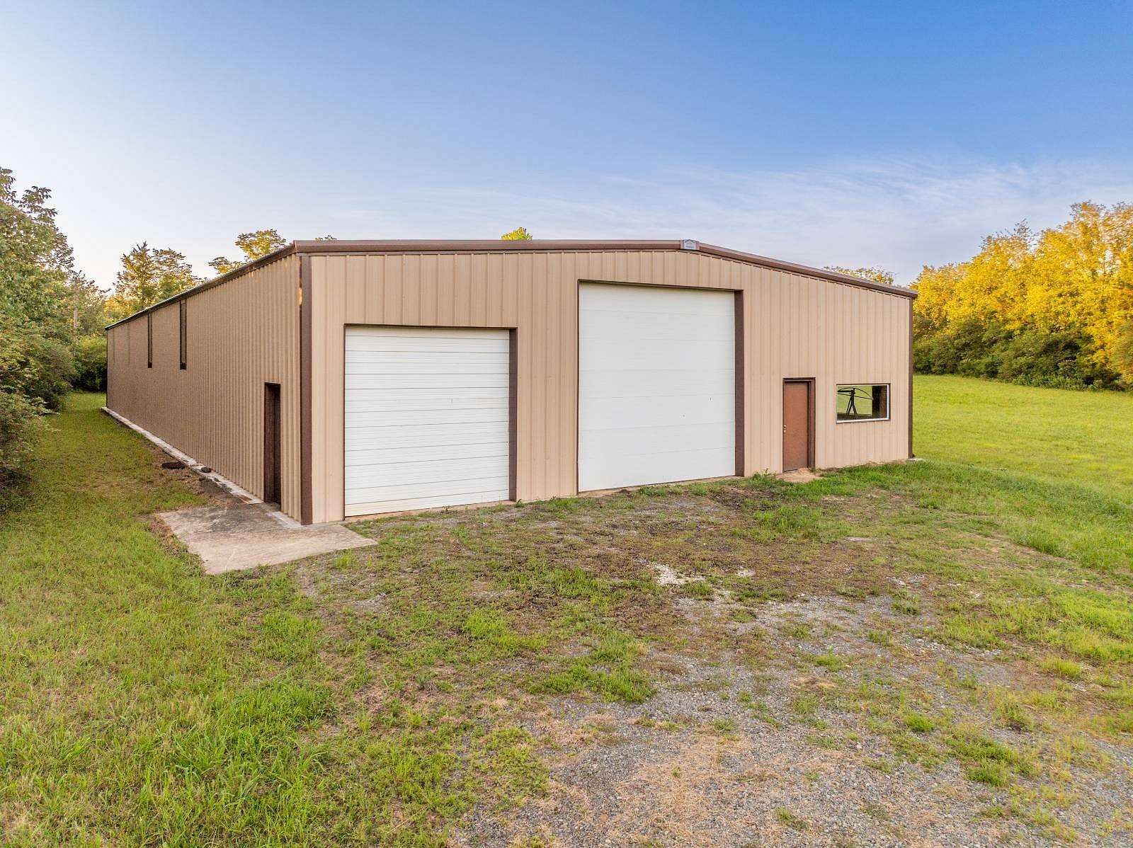 2 Acres of Residential Land for Sale in Shirley, Arkansas