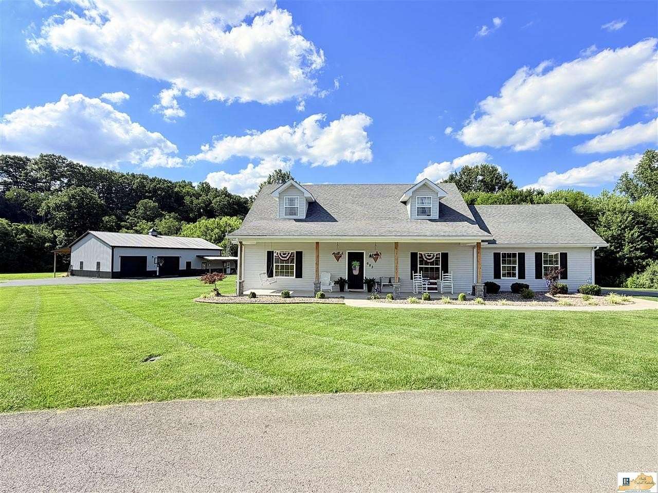 7 Acres of Land with Home for Sale in Columbia, Kentucky