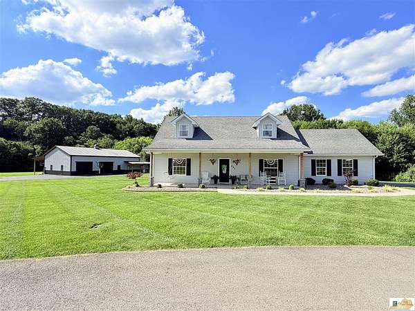 7 Acres of Land with Home for Sale in Columbia, Kentucky