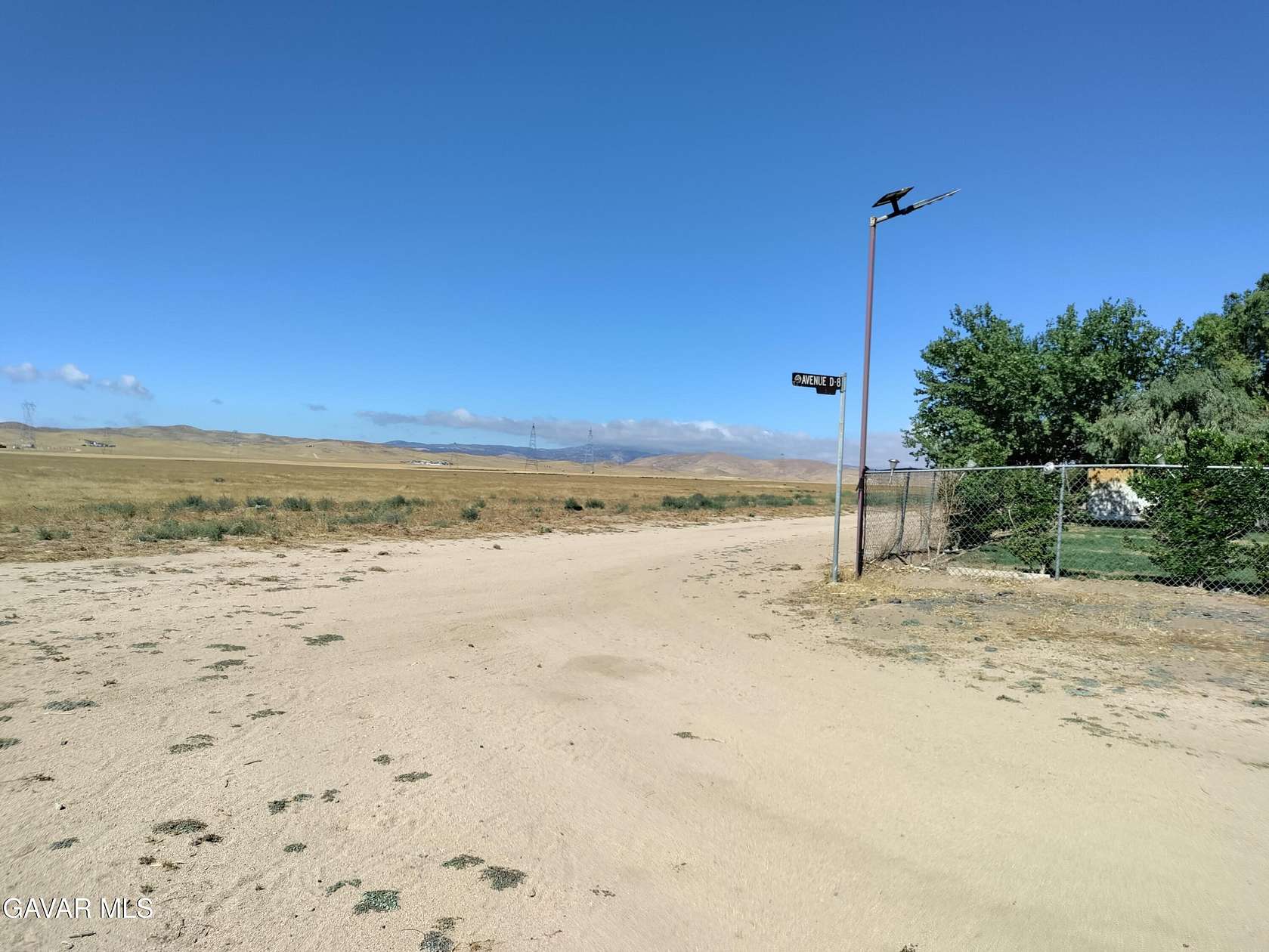 10 Acres of Land for Sale in Lancaster, California