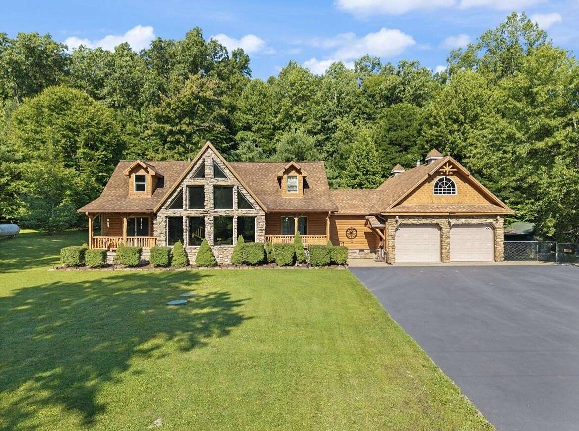 67.6 Acres of Recreational Land with Home for Sale in Jeffersonville, Kentucky