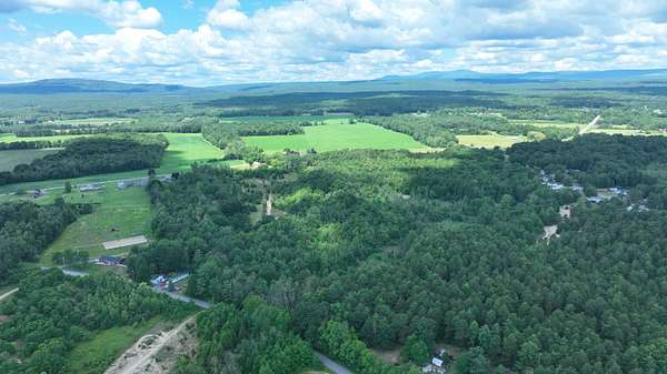 40.1 Acres of Recreational & Residential Land for Sale in Peru, New York