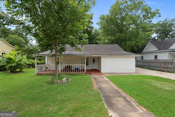 1.8 Acres of Land with Home for Sale in Jonesboro, Georgia