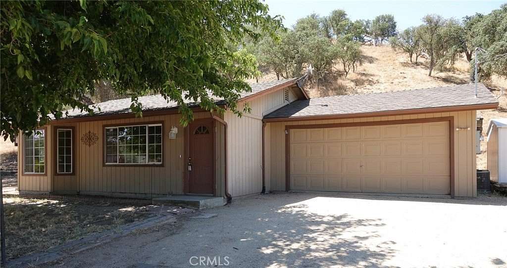 2.24 Acres of Land with Home for Sale in Paso Robles, California