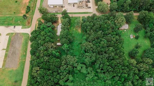 1.3 Acres of Commercial Land for Sale in Texarkana, Texas