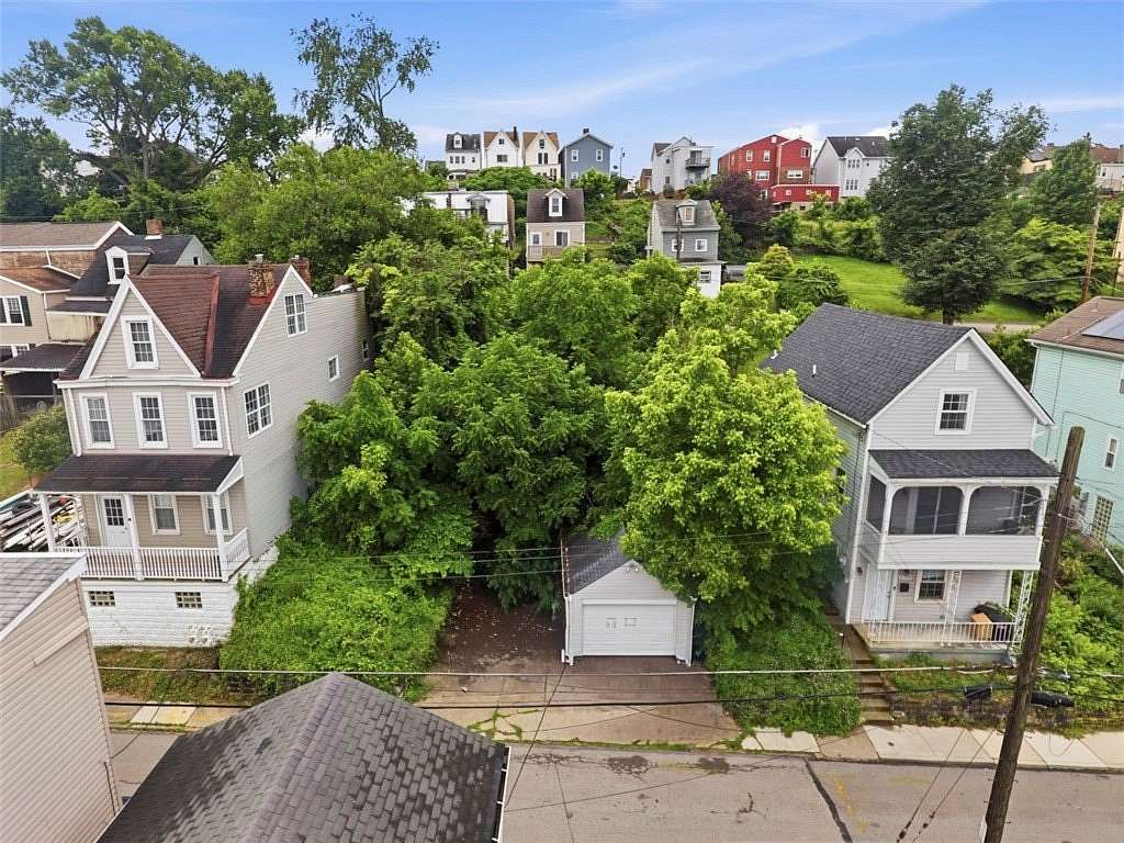 0.07 Acres of Residential Land for Sale in Pittsburgh, Pennsylvania