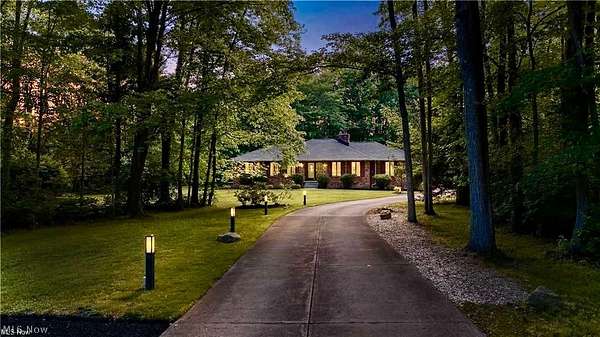 1.8 Acres of Land with Home for Sale in Moreland Hills, Ohio