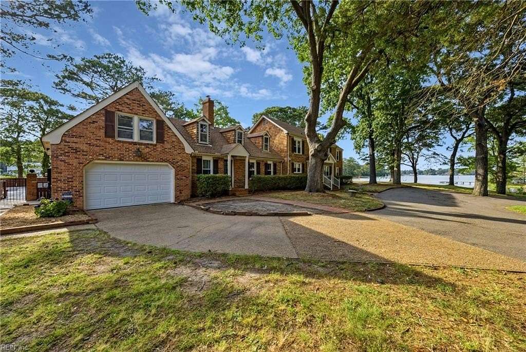 4 Acres of Land with Home for Sale in Virginia Beach, Virginia