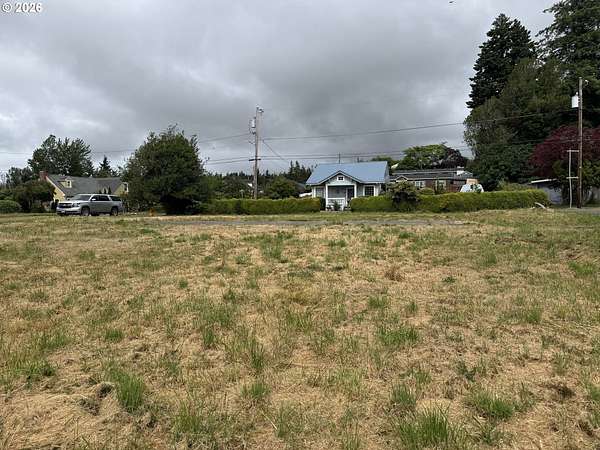 0.22 Acres of Residential Land for Sale in Myrtle Point, Oregon