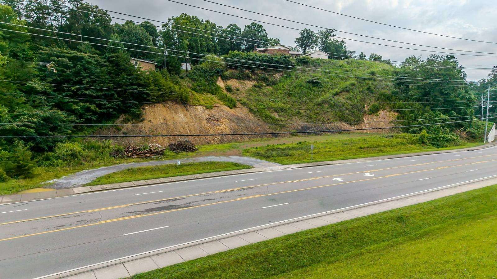 1 Acre of Commercial Land for Sale in Pigeon Forge, Tennessee