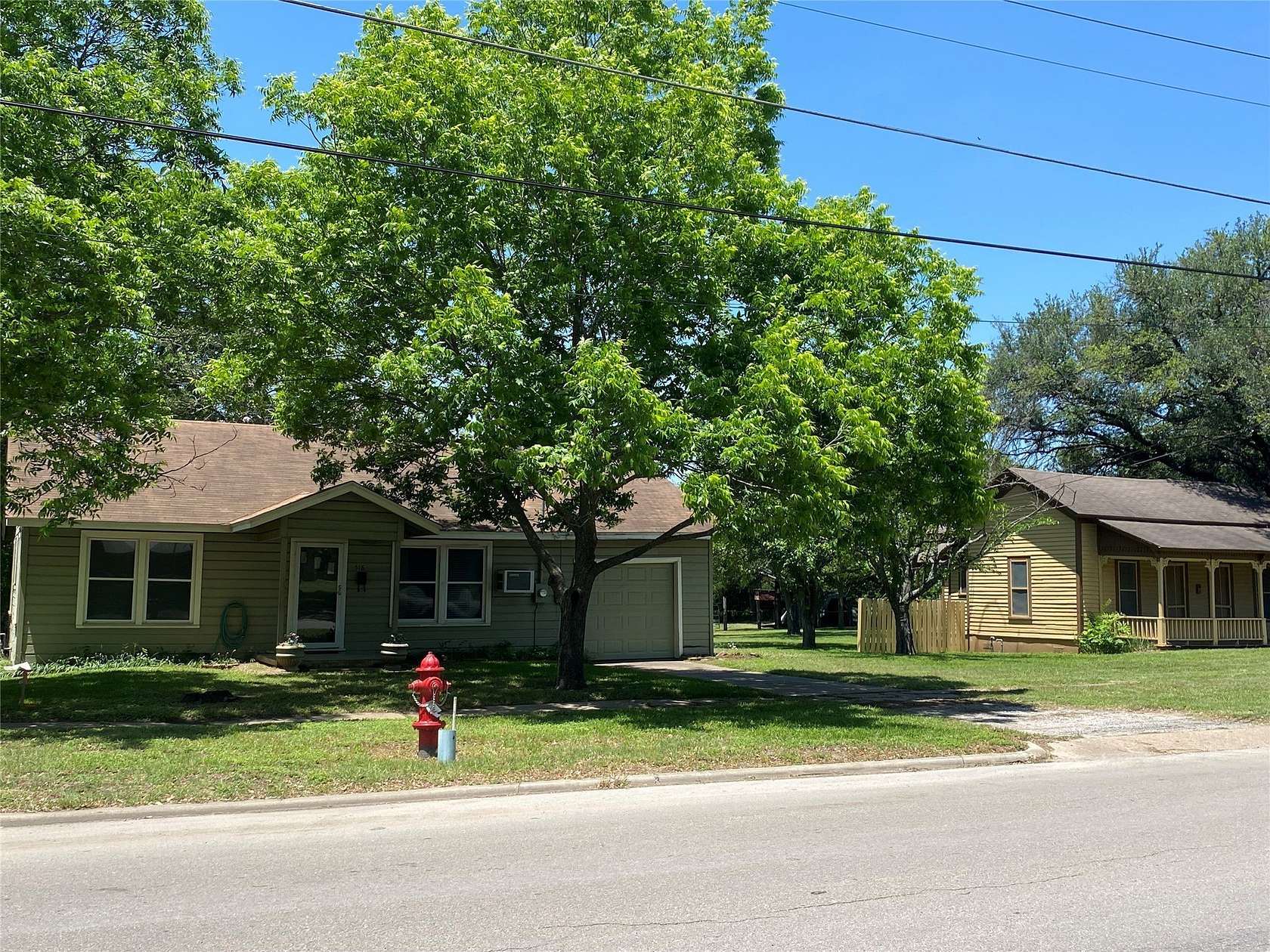 1.5 Acres of Land with Home for Sale in Mexia, Texas
