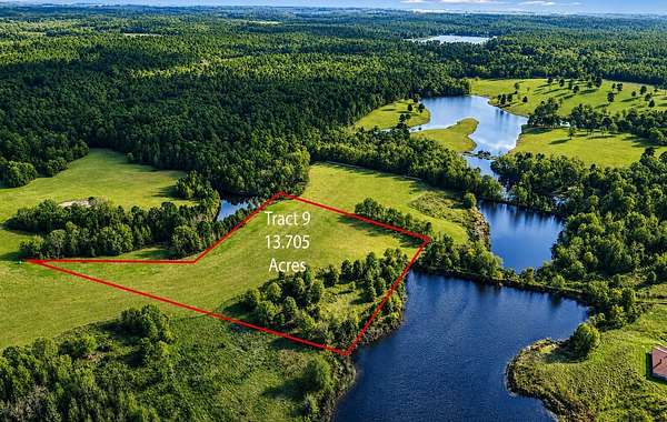 13.7 Acres of Land for Sale in Winnsboro, Texas