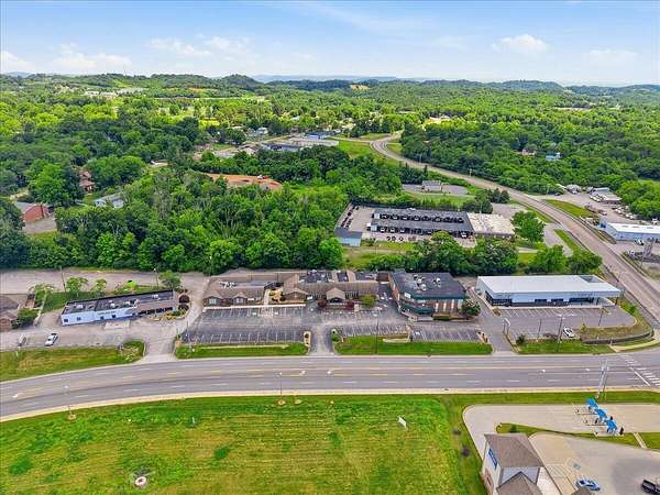 1.6 Acres of Commercial Land for Sale in Morristown, Tennessee