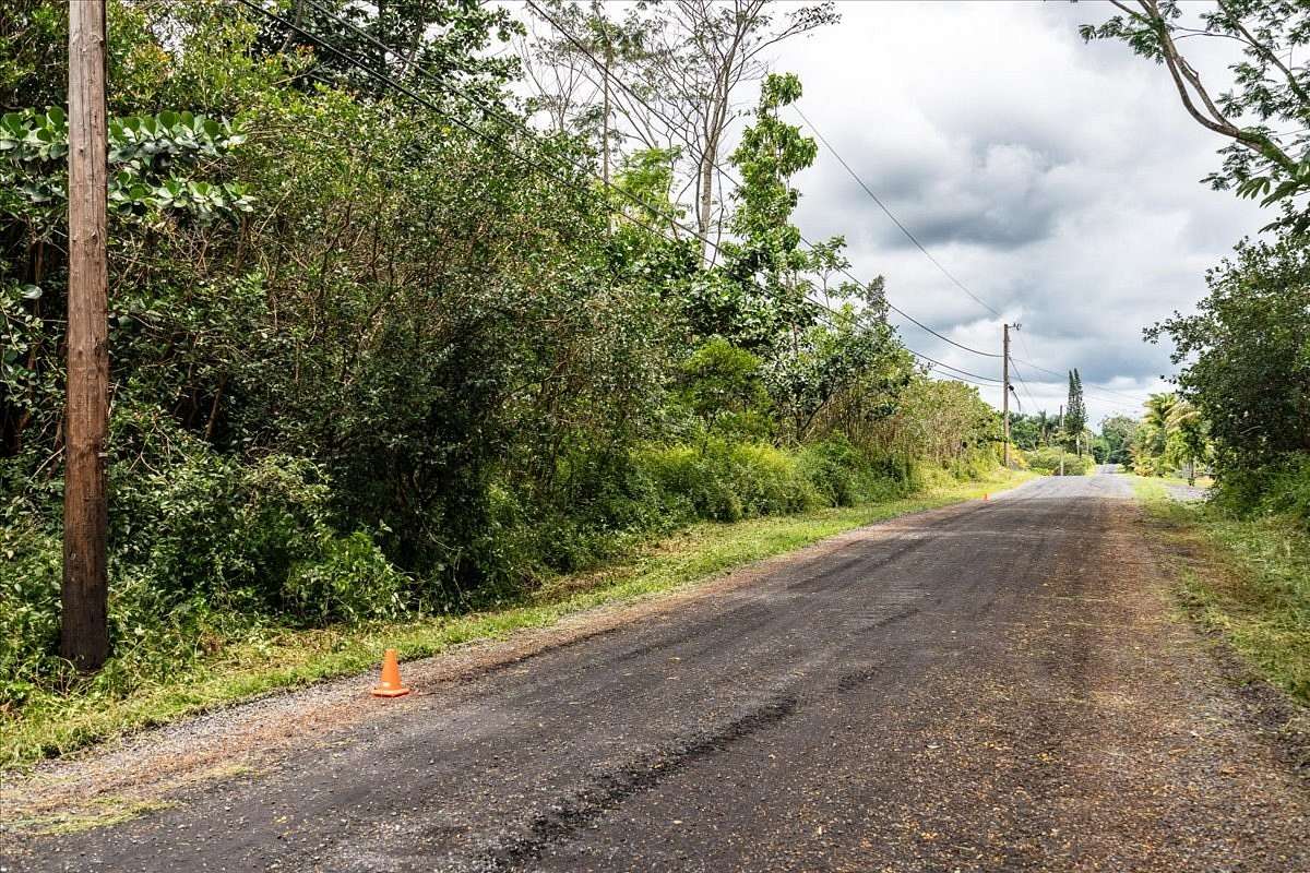 1 Acre of Residential Land for Sale in Keaau, Hawaii