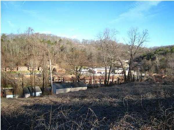 1 Acre of Residential Land for Sale in Chattanooga, Tennessee