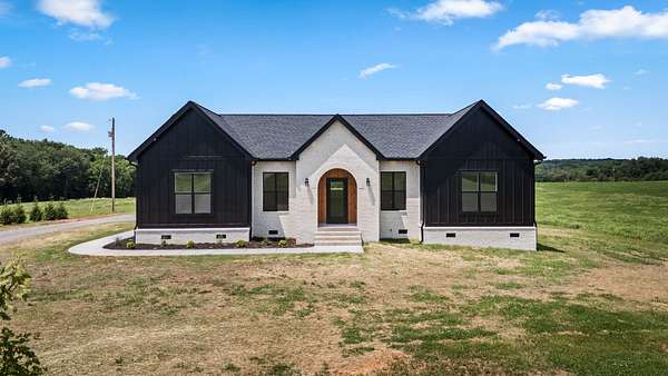 5 Acres of Land with Home for Sale in Morrison, Tennessee