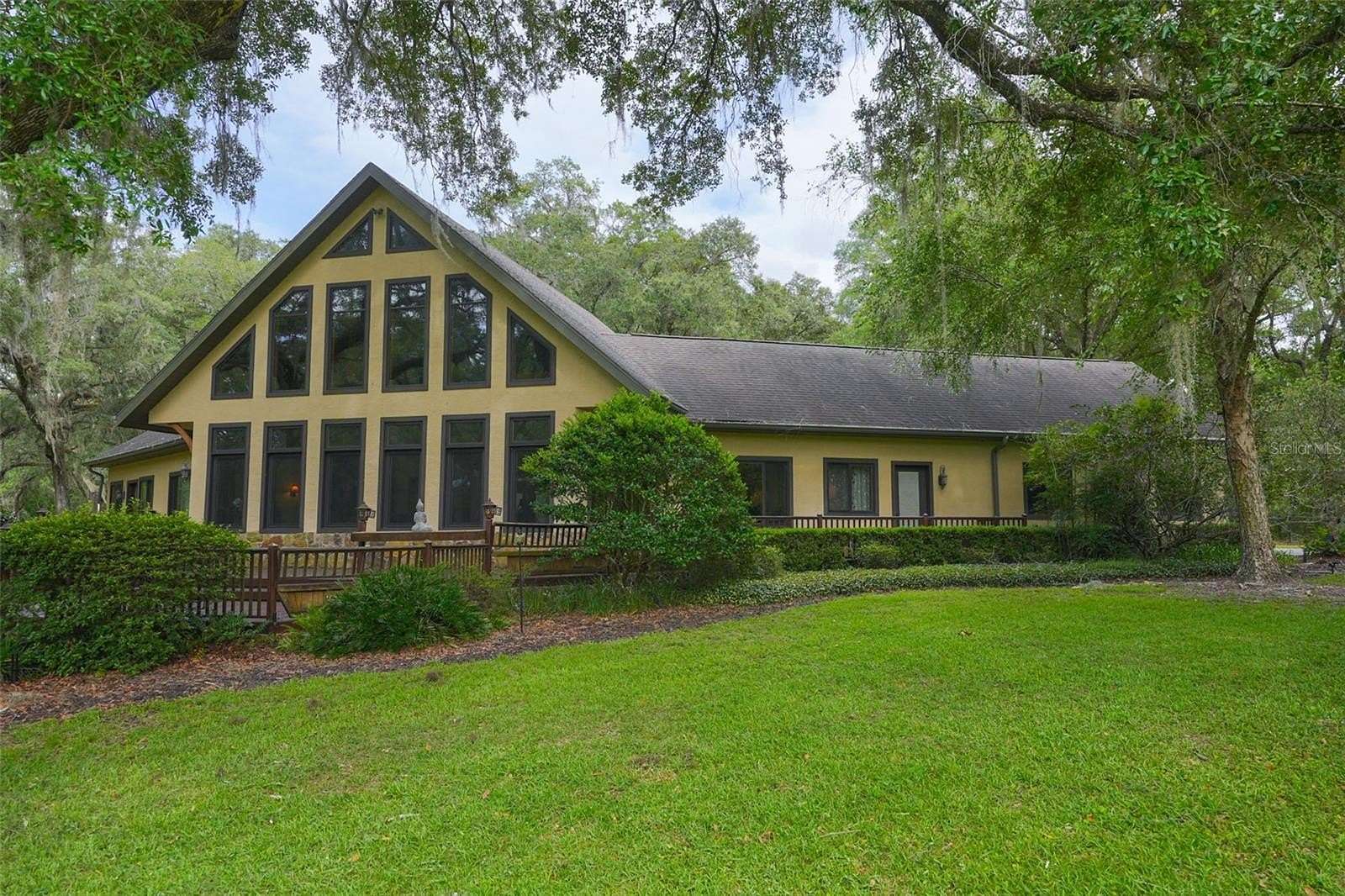 10 Acres of Land with Home for Sale in Ocala, Florida