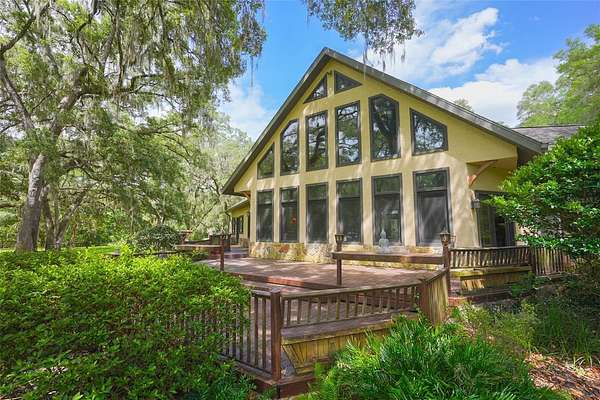 10 Acres of Land with Home for Sale in Ocala, Florida