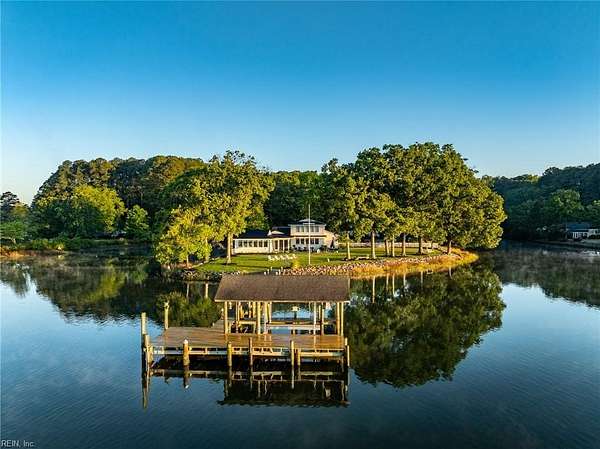 4.3 Acres of Improved Mixed-Use Land for Sale in Gloucester, Virginia