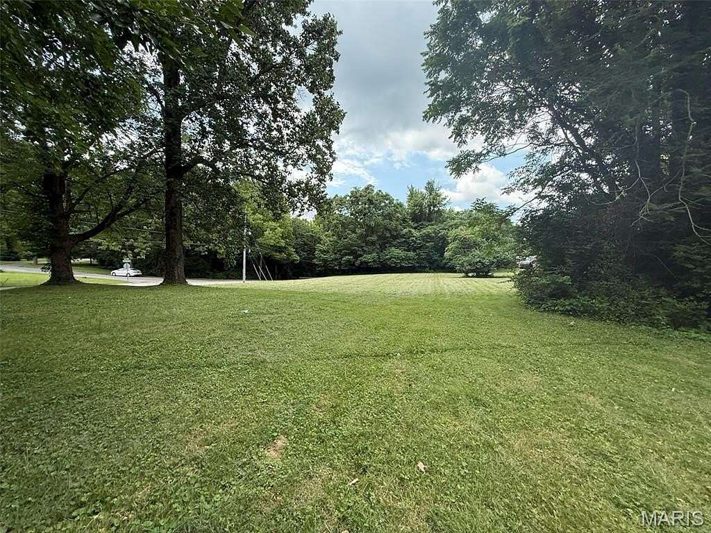 3 Acres of Residential Land for Sale in Fairview Heights, Illinois