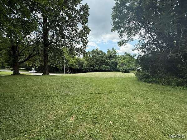 3 Acres of Residential Land for Sale in Fairview Heights, Illinois