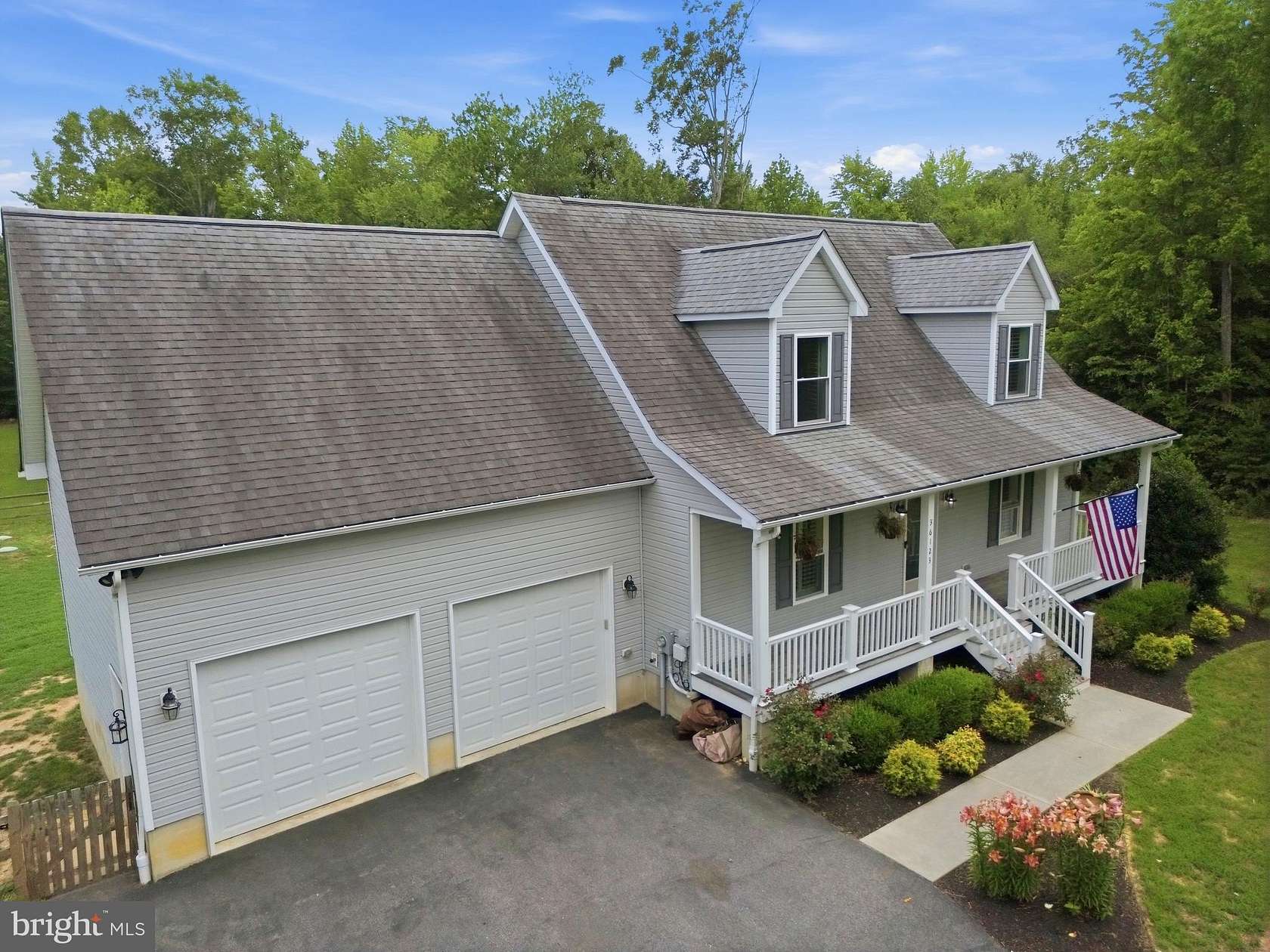4.55 Acres of Land with Home for Sale in Mechanicsville, Maryland