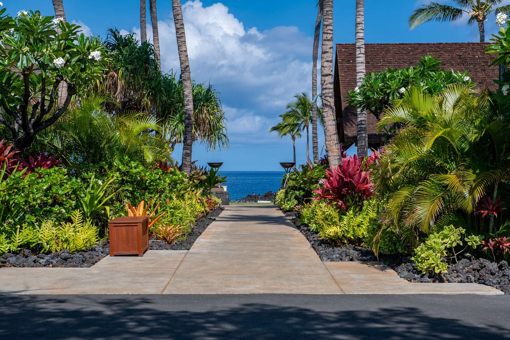 3 Acres of Residential Land for Sale in Kailua-Kona, Hawaii