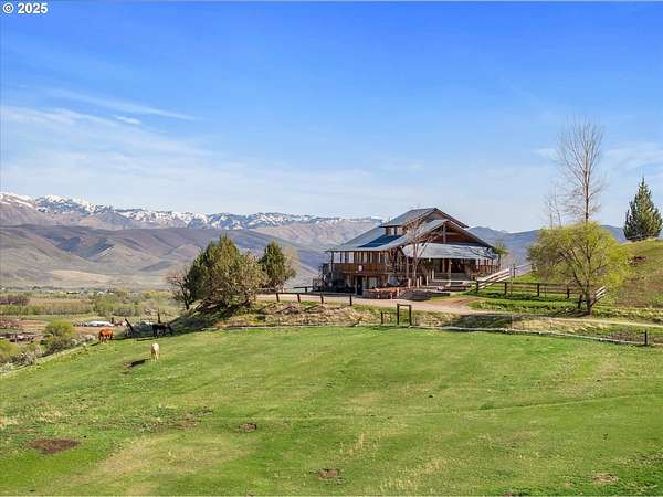 101 Acres of Land with Home for Sale in Richland, Oregon