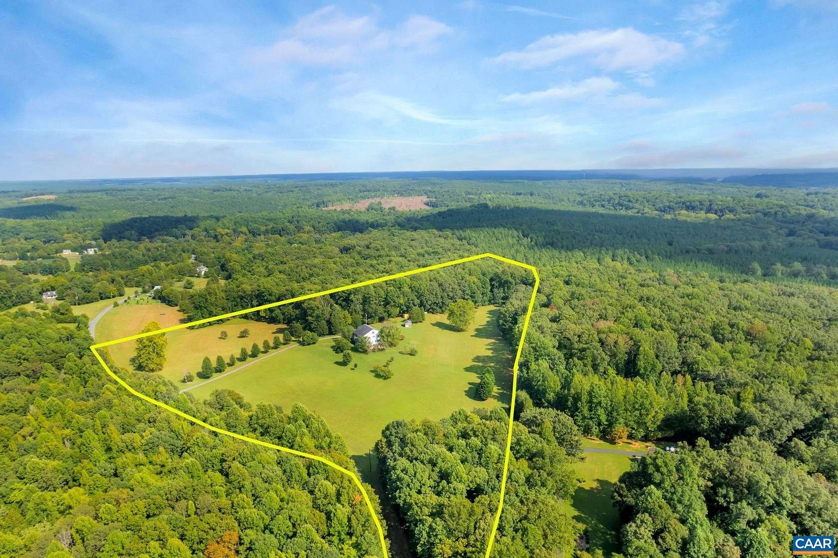 20 Acres of Land with Home for Sale in Fork Union, Virginia