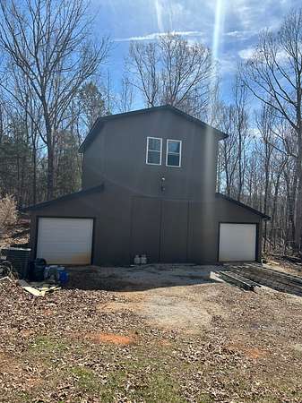 9 Acres of Land with Home for Lease in Honea Path, South Carolina