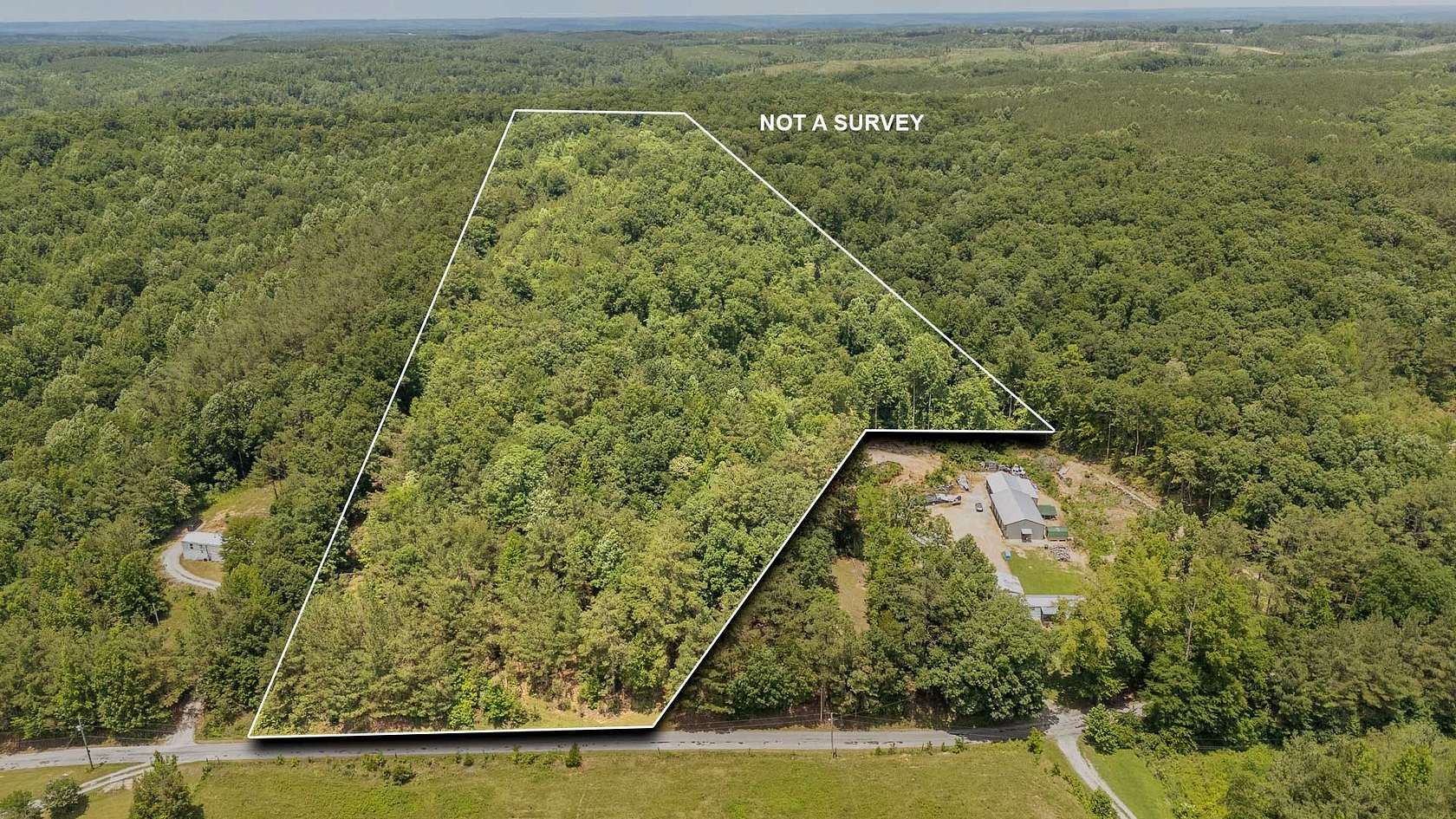 21.5 Acres of Land for Sale in Waynesboro, Tennessee